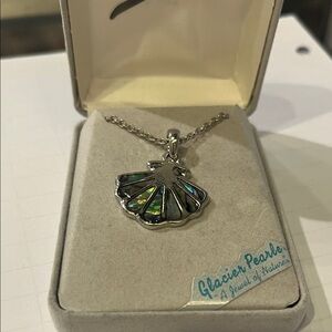 Silver Shell Pendant Necklace